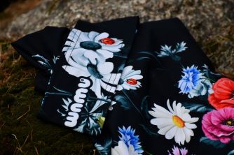 Multifunctional Scarf, WILD FLOWERS, black (3)